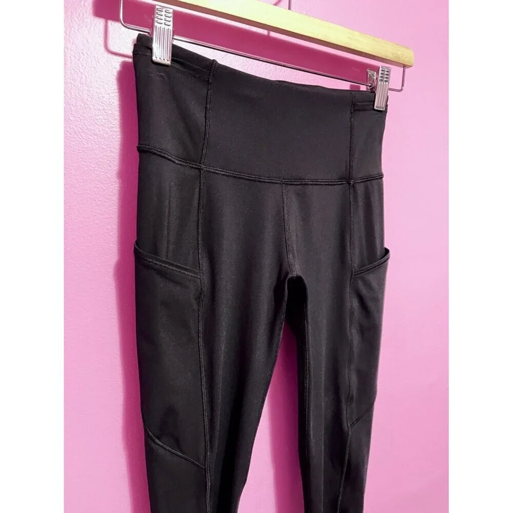 Lululemon Fast & Free Crop Leggings Size 4 US Black Nulux Running 19” Inseam
